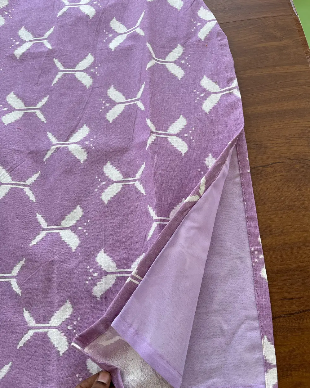 T155 Lavender Cotton Kurta - Image 3