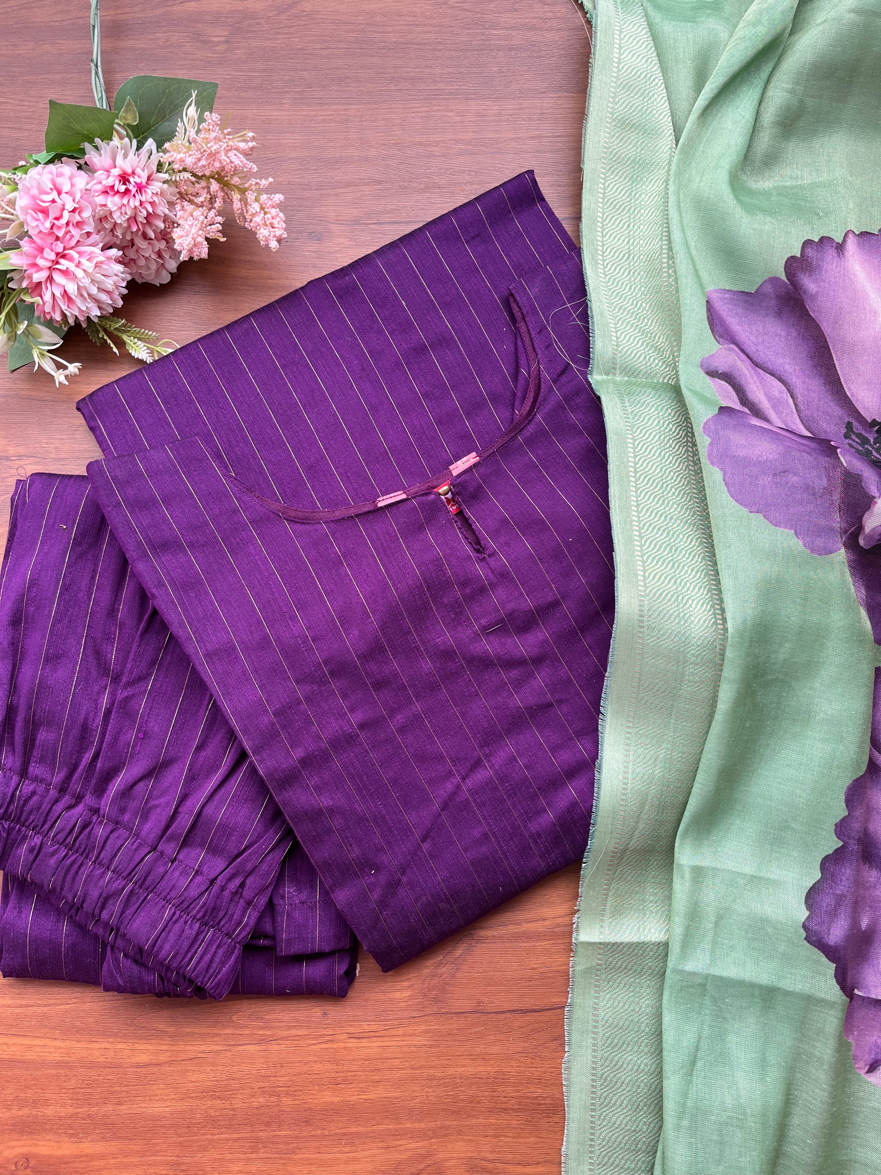 T107 Luxe - Royal Vines Kurta Set