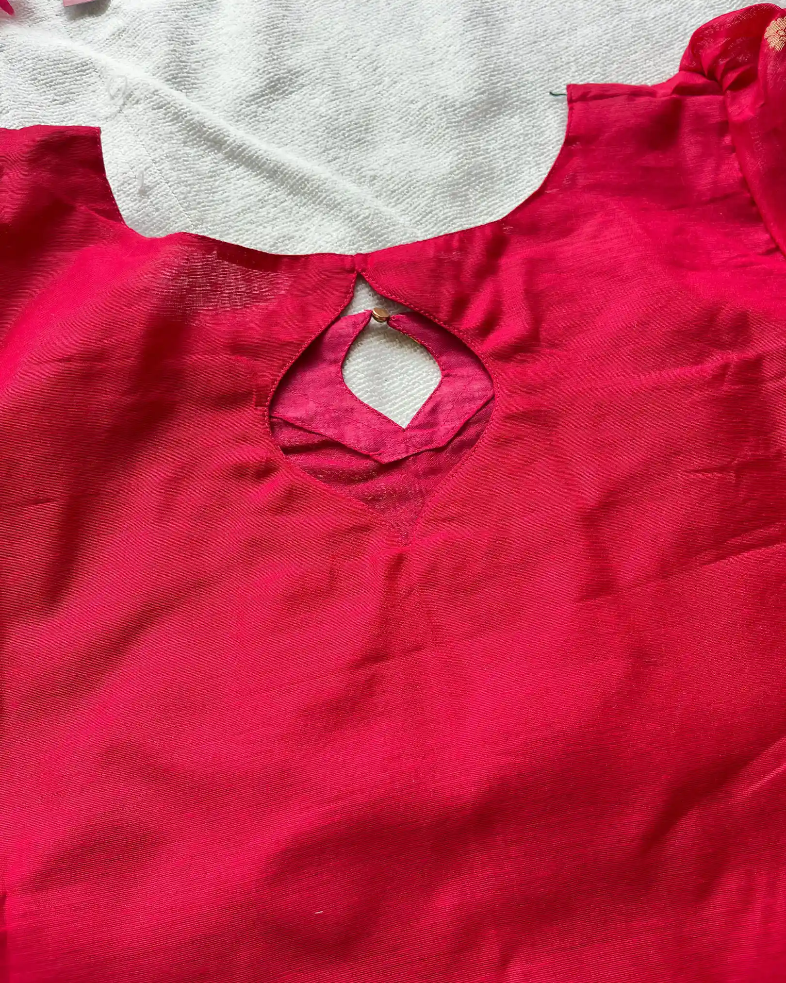 T024 Rani pink banarasi cotton kurta set - Image 3