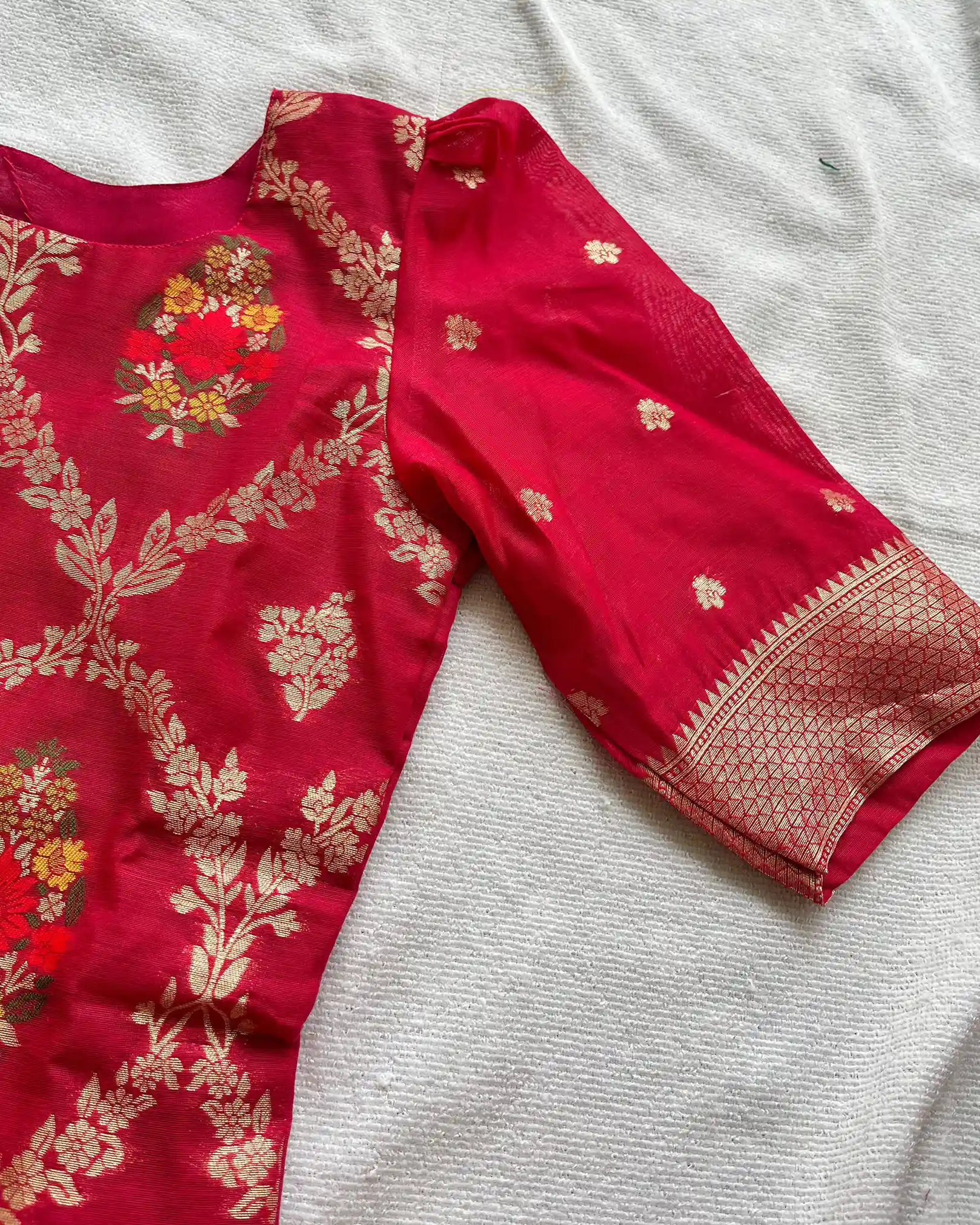 T024 Rani pink banarasi cotton kurta set - Image 5