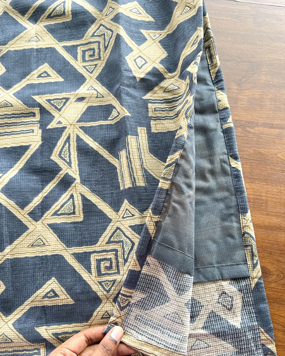 T195 Luxe Grey Silk Kurta - Image 4