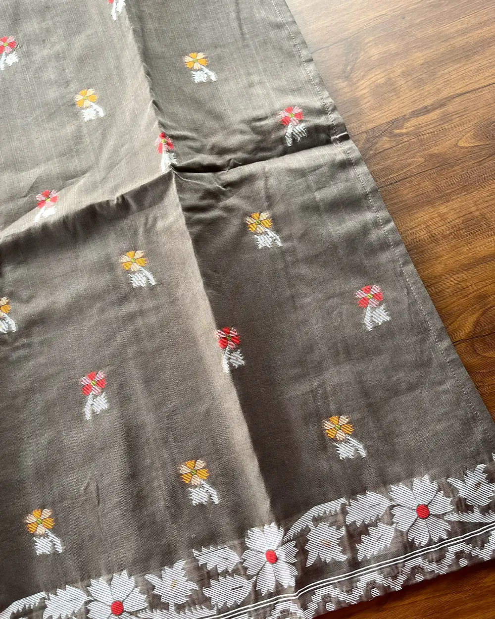 T205 Ready to Dispatch - Smoke Grey Kurta Set (Top-dupatta) - Image 4