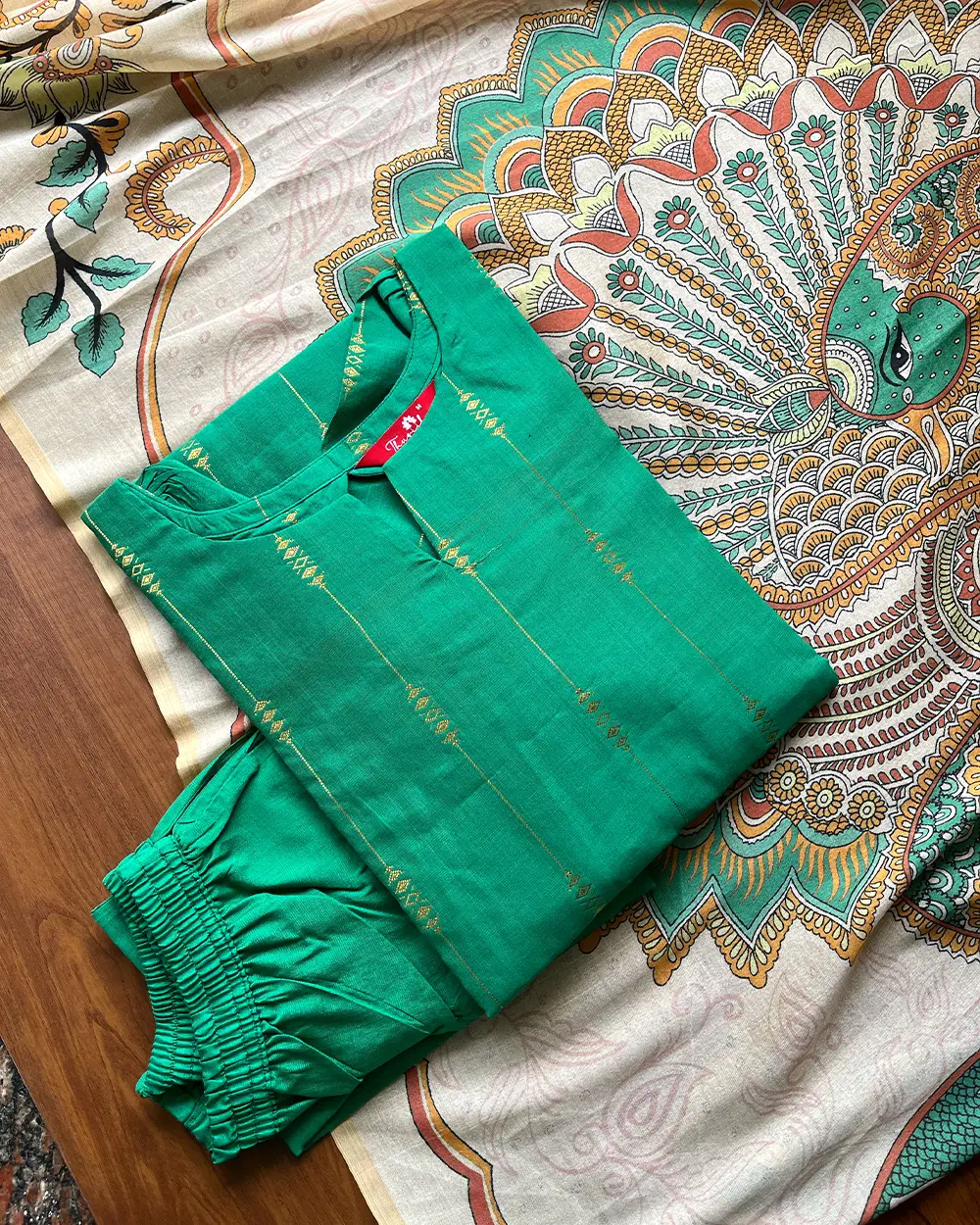 T221 Mayura Emerald Kurta Set (Pre order 15-20 days)