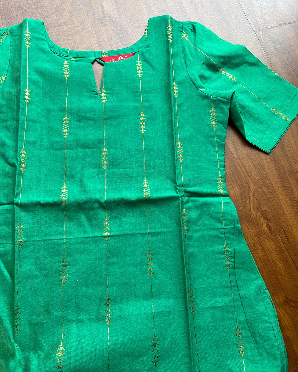 T221 Mayura Emerald Kurta Set (Pre order 15-20 days) - Image 2