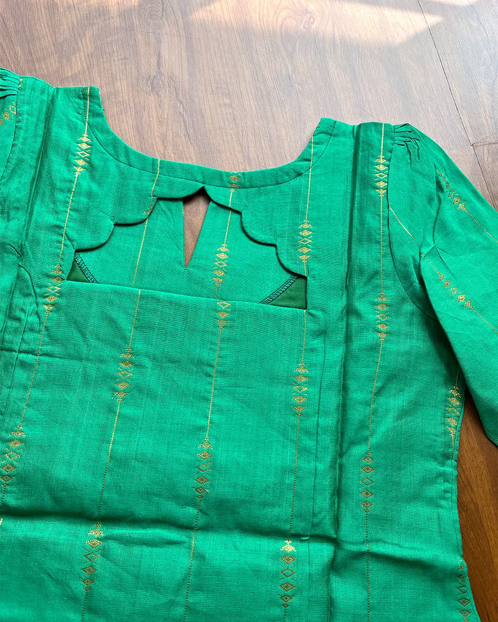 T221 Mayura Emerald Kurta Set (Pre order 15-20 days) - Image 3