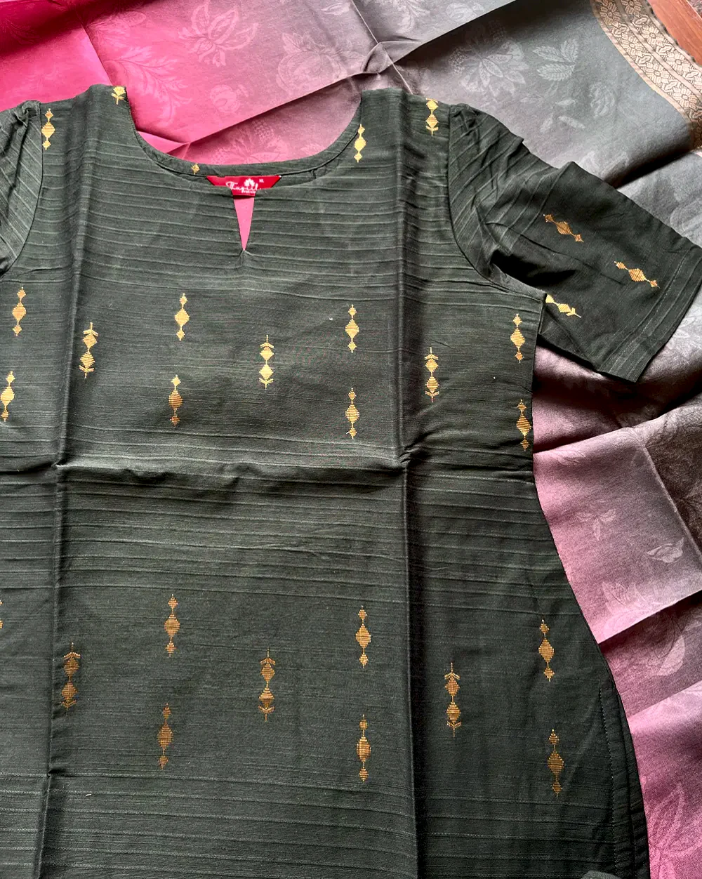 T225 Forest Dust Silk Kurta Set (Top - Dupatta) - Image 3