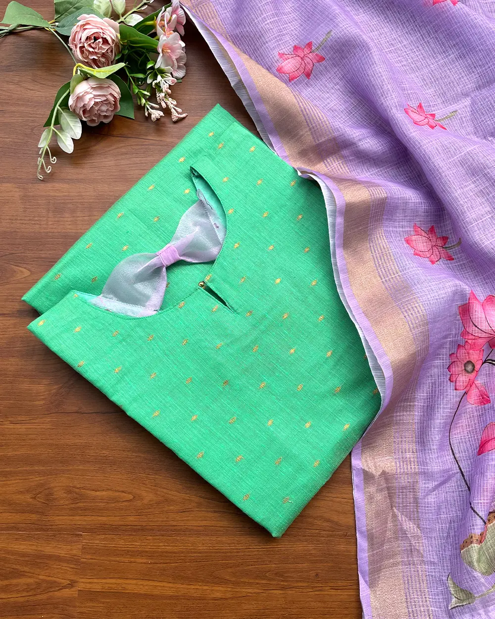 T228 Sea green Silk Kurta Set (Top - Dupatta)