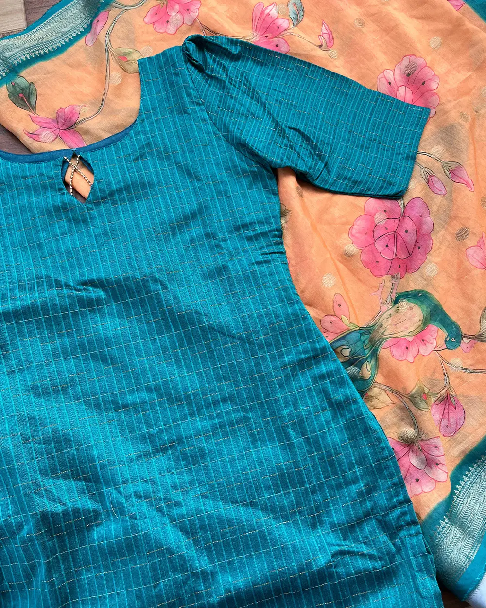 T239 Mayil Oviya Silk Kurta Set (Pre Order 15-20 days) - Image 2