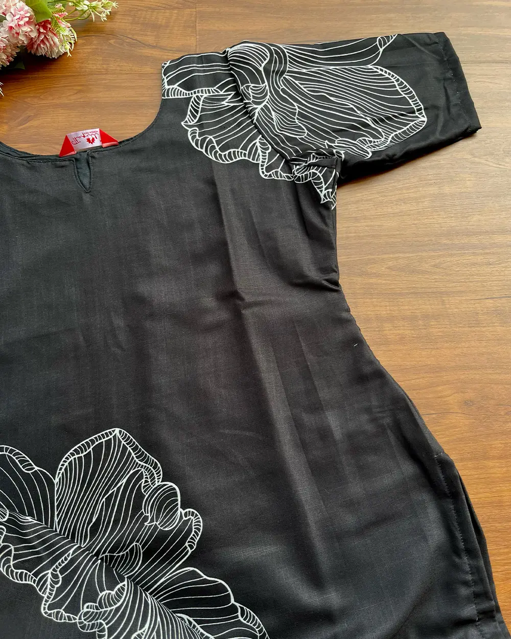 T242 Black Beauty Kurta - Image 2
