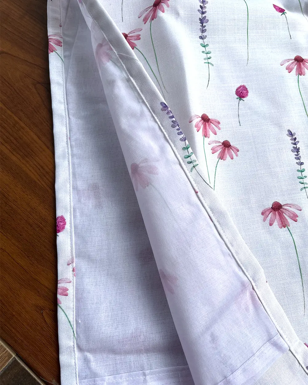 T243 White Floral Linen Kurta - Image 3