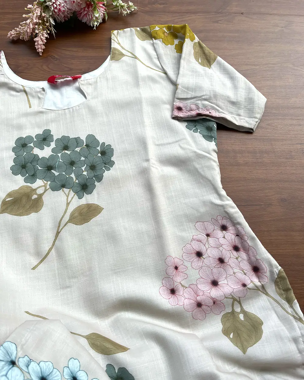 T244 Beige Floral Linen Kurta - Image 2