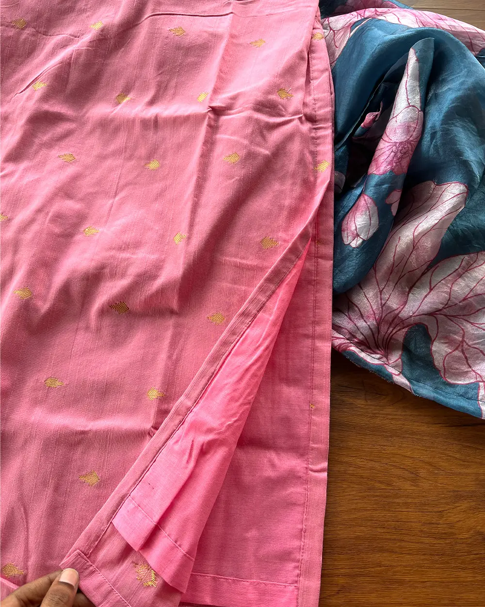 T248 Pink Cotton Silk Kurta Set (Top - Dupatta) - Image 4
