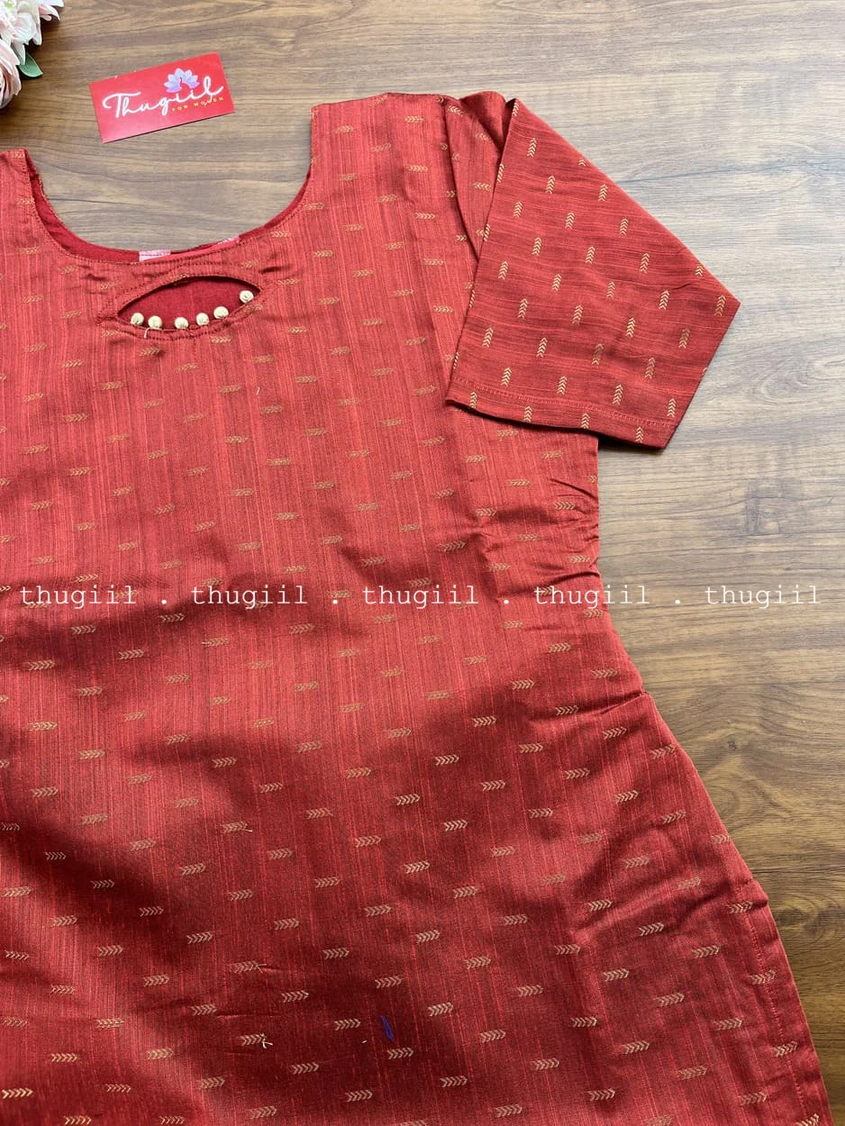 T251 Ready To Dispatch - Sindoori Silk Kurta Set - Image 2