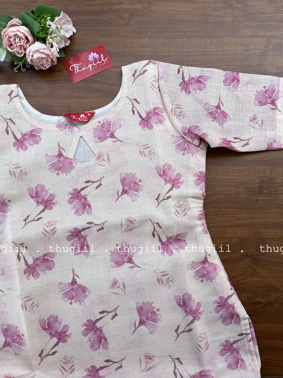 T253 Pink Floral Silk Kurta - Image 2