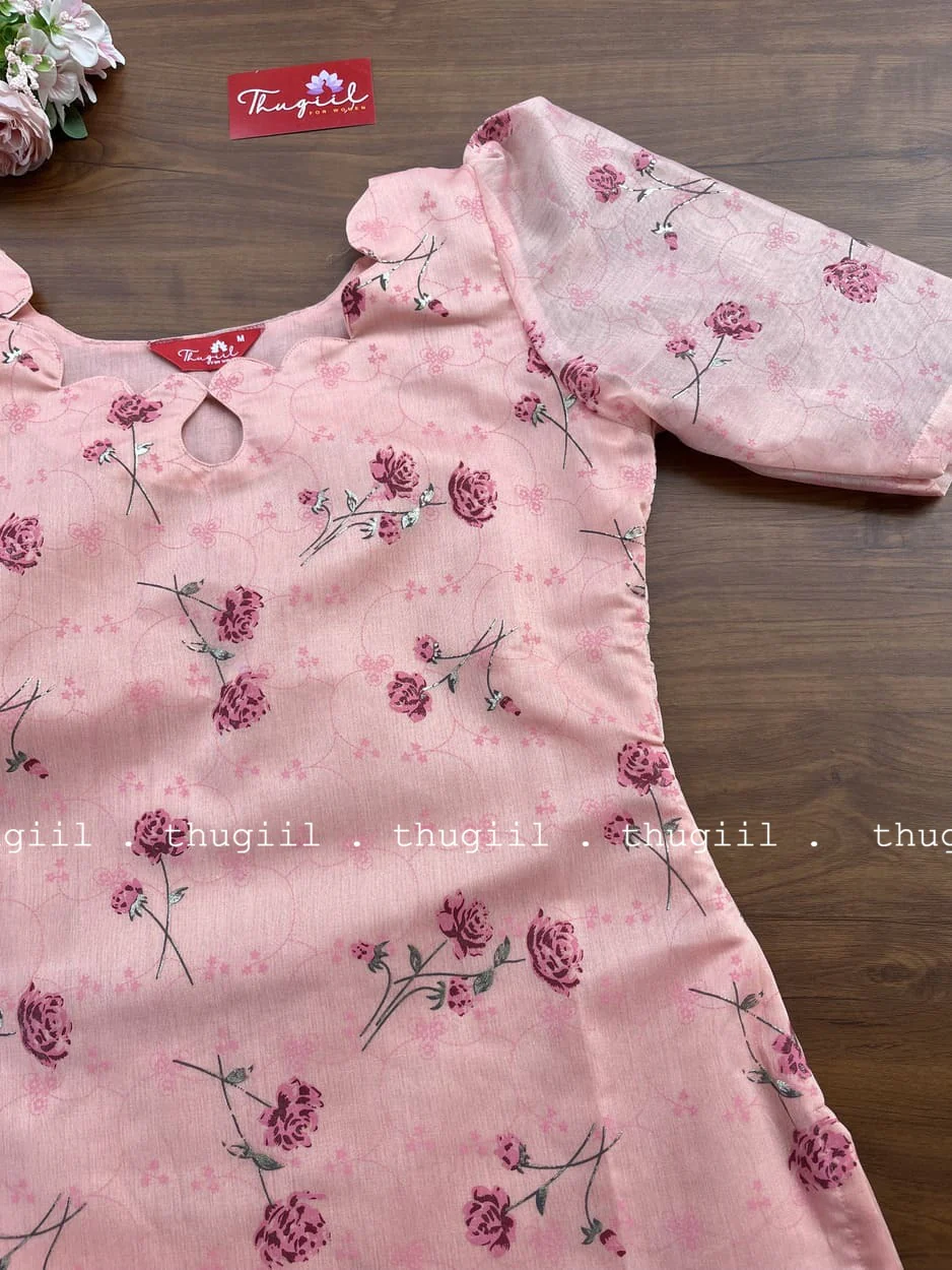T255 PastelPink Floral Silk Kurta - Image 2