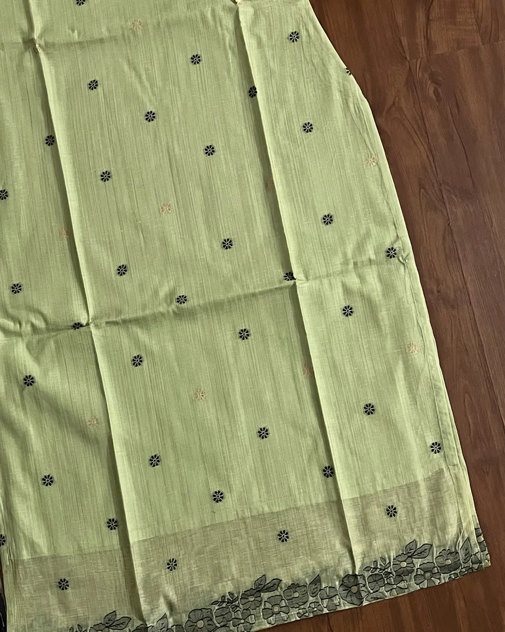 T301 Pastel Green Grace Kurta Set (Top-Dupatta) - Image 3