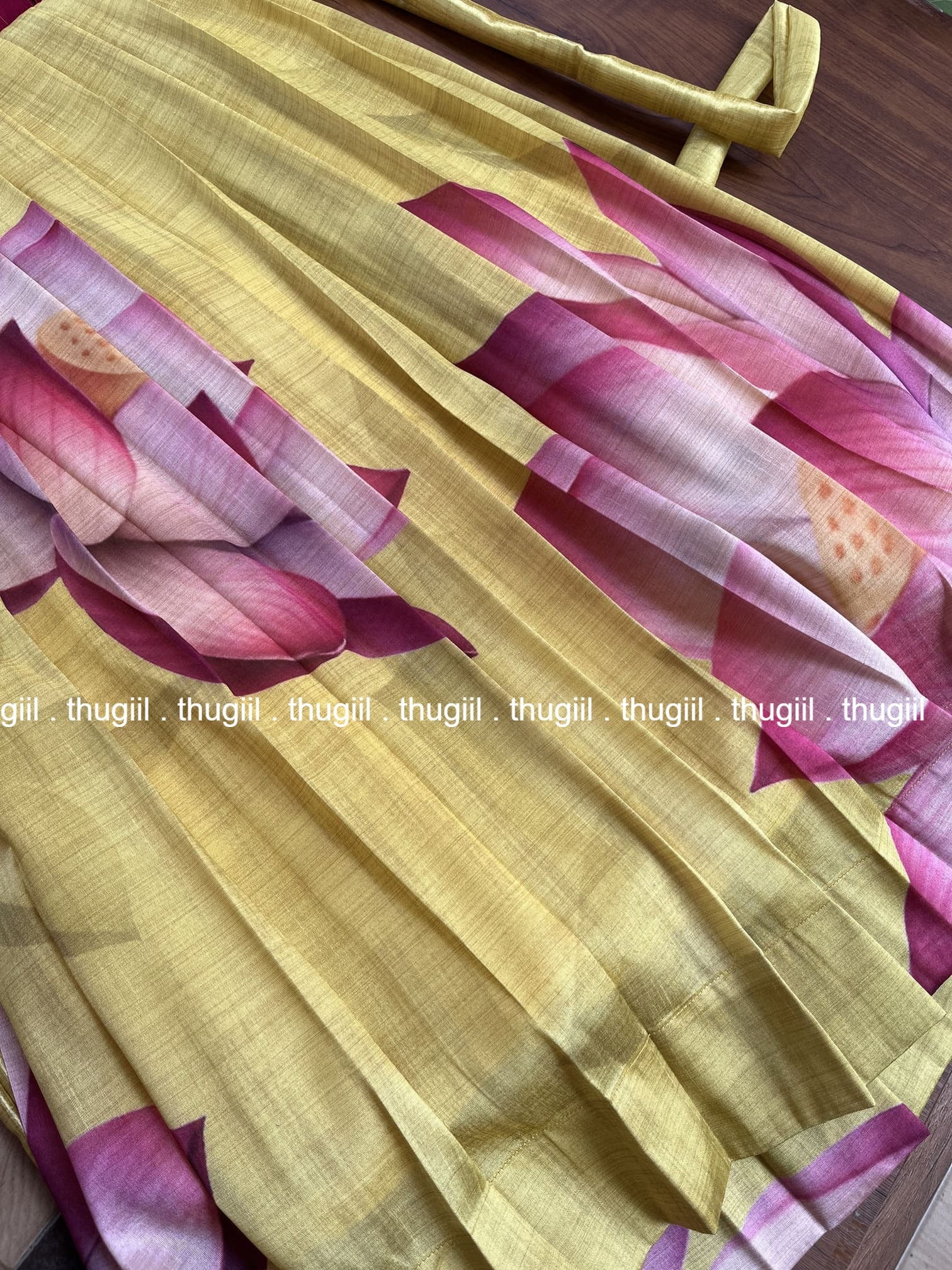TMini002 Little Lotus Maxi - Image 4